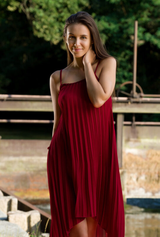 Gorgeous Hungarian model Alisa Amore
