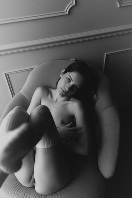 Black and white erotic photography / Artistic nudes
